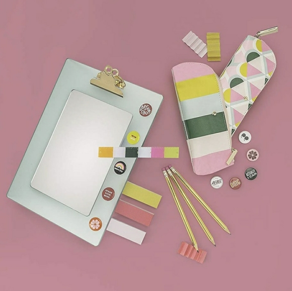 NWT! Kate Spade Geospade Zippered Pencil Case - Picture 3 of 3